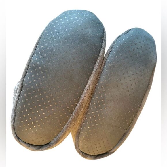 Restoration Hardware Luxurious Faux Fur Lined Bootie Slippers Size L/XL With Bag - Picture 4 of 8